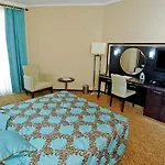 Grand Belish Hotell 5*