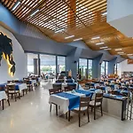 Hotell Grand Belish 5*