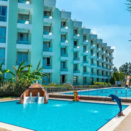 Hotel Grand Belish Guzelcamlı
