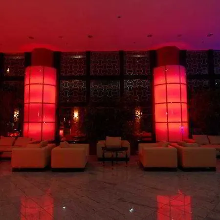 Grand Belish فندق غوزيلْتْشاملِ