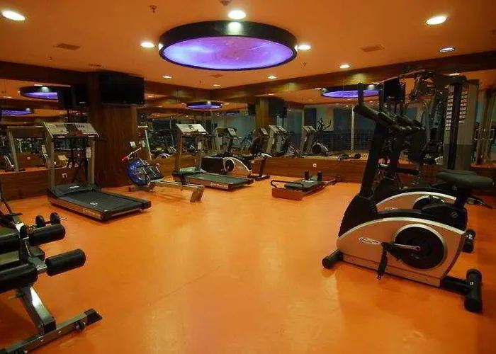 Hotel Grand Belish Guzelcamlı