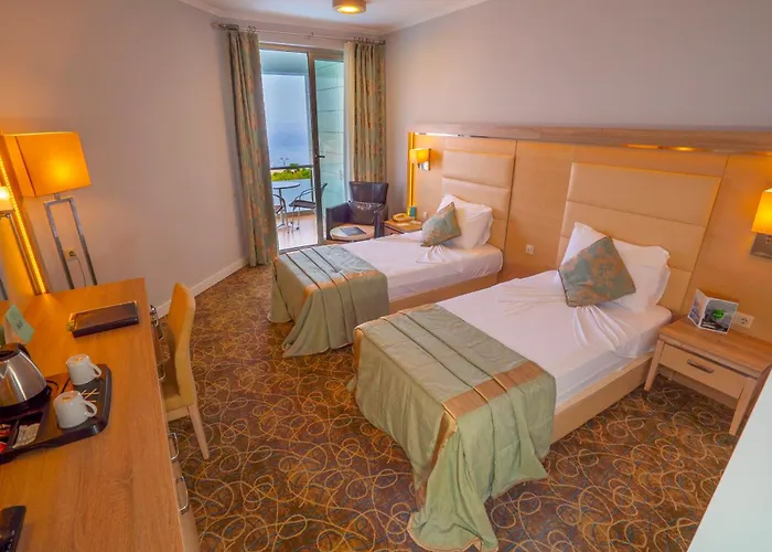 Grand Belish 5* Guzelcamlı