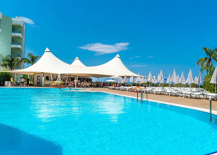 Grand Belish 5* Guzelcamlı